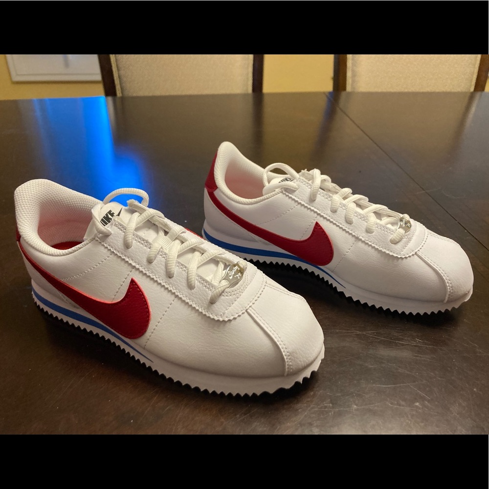 BRAND NEW Nike Cortez White Red Leather Sneaker Shoes NEVER WORN